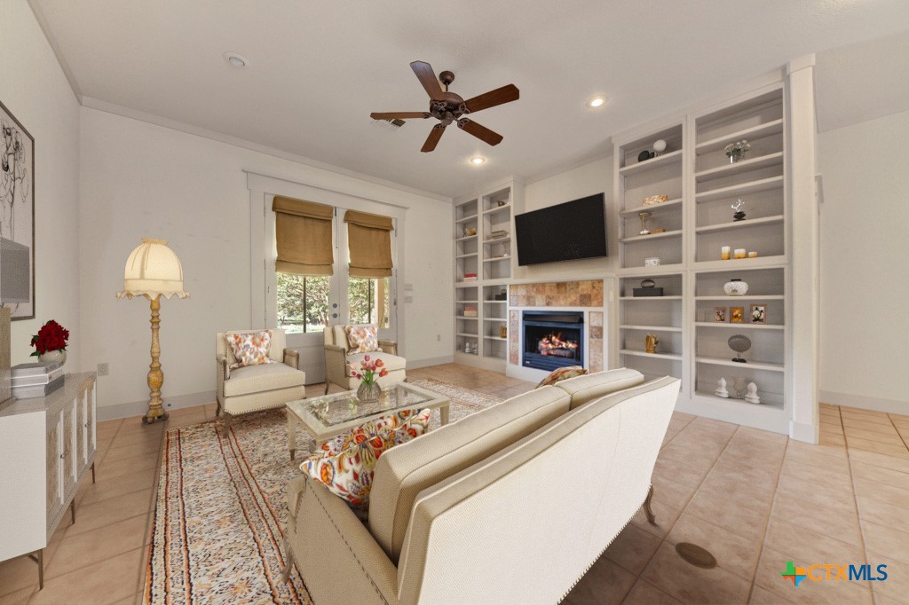 main property photo 40