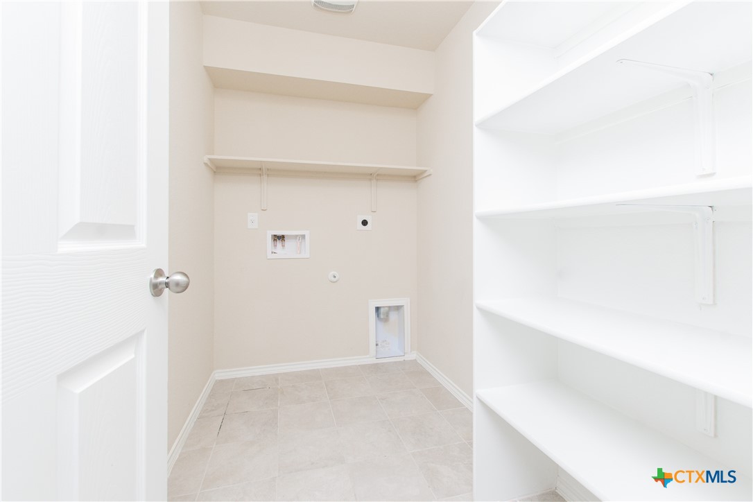 property viewer photo 6