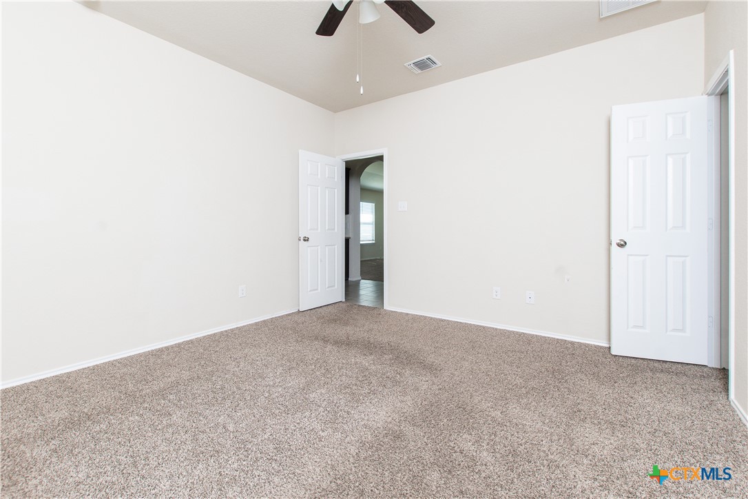 property viewer photo 9