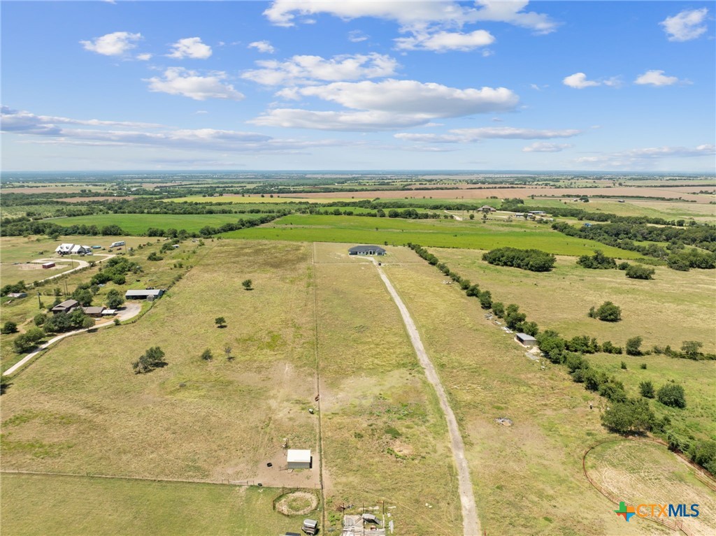 main property photo 10