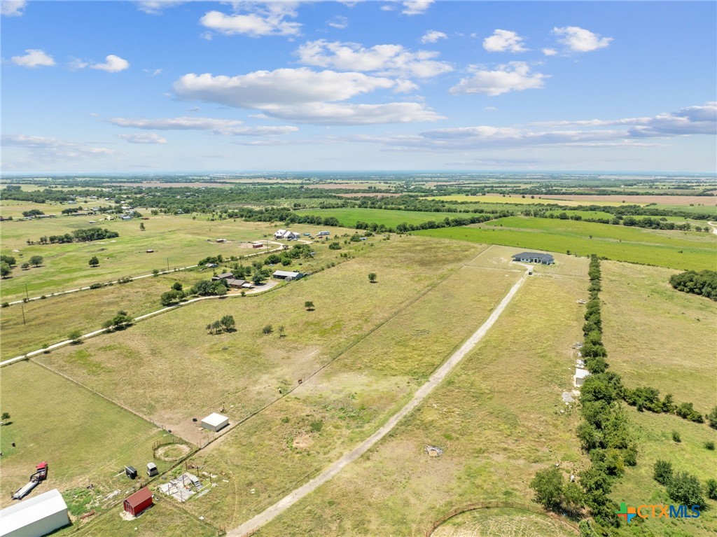 main property photo 11