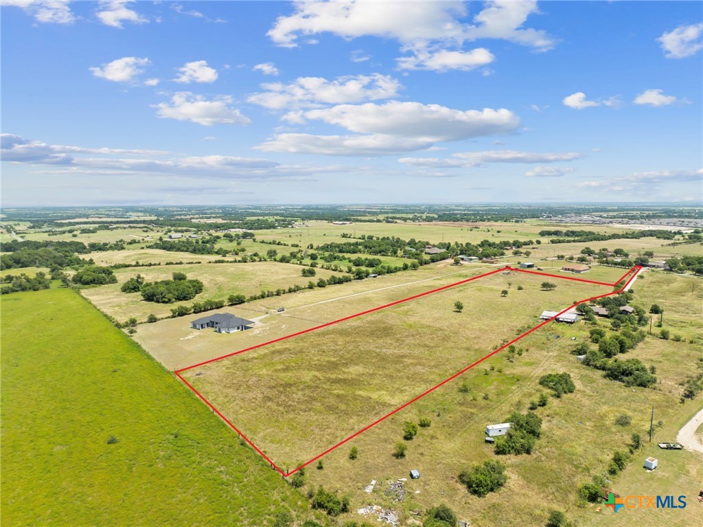main property photo 26