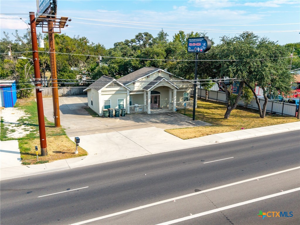 main property photo 2