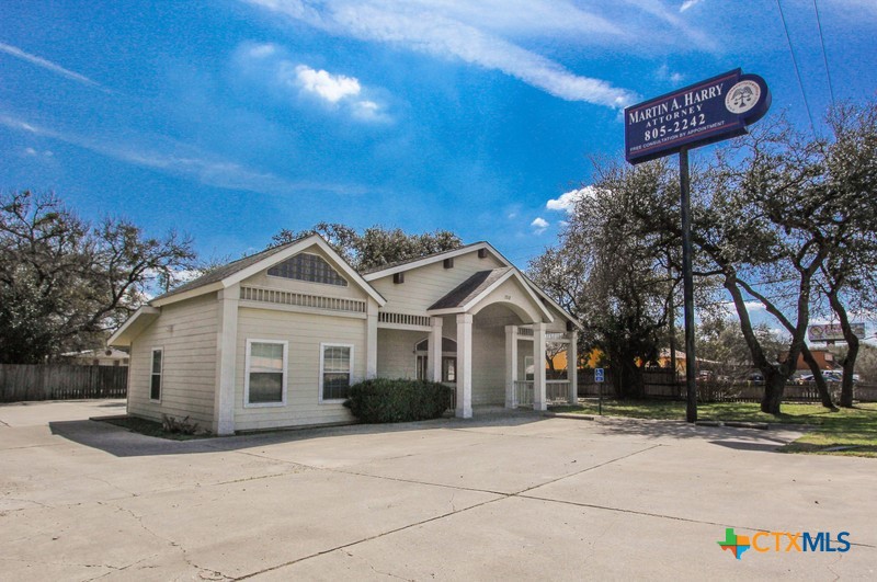 main property photo 32