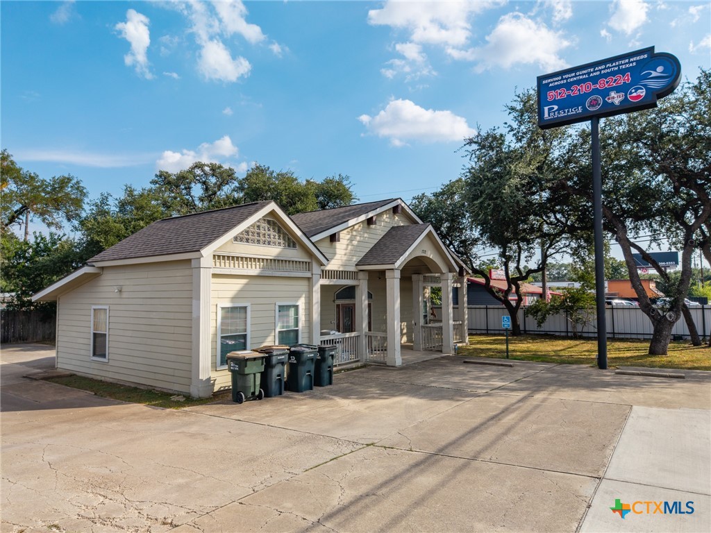 main property photo 7