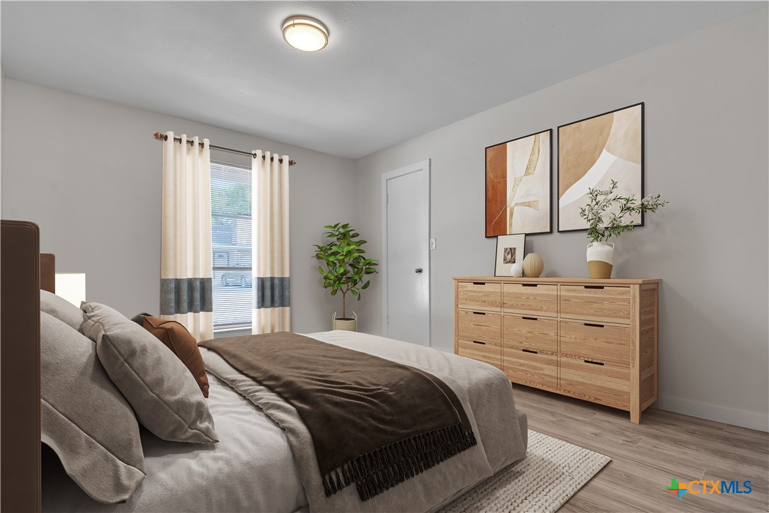 property viewer photo 19