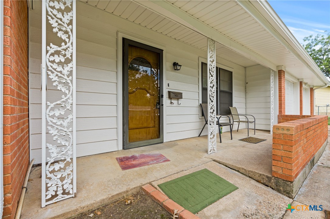 main property photo 18