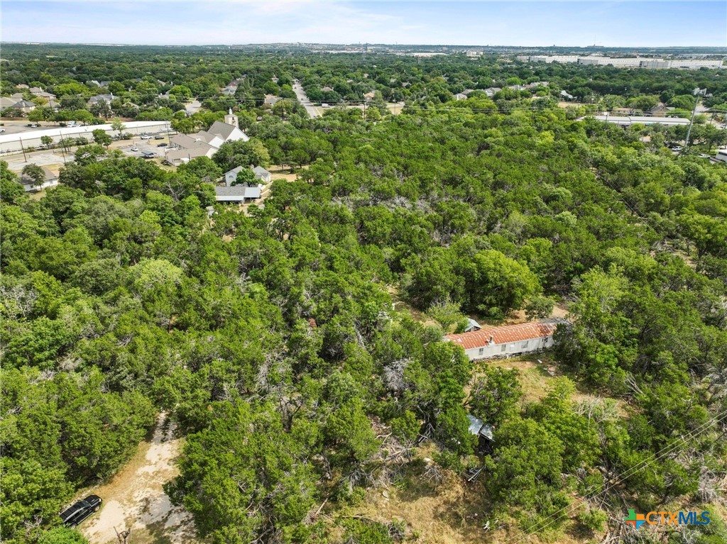 main property photo 11