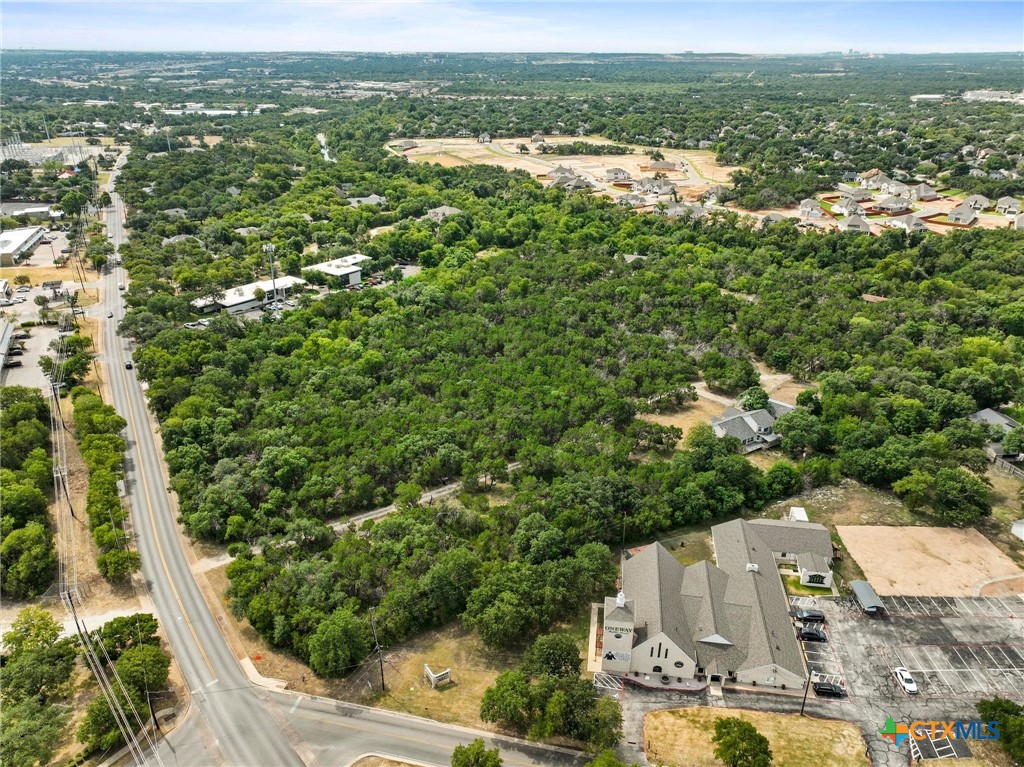 main property photo 13