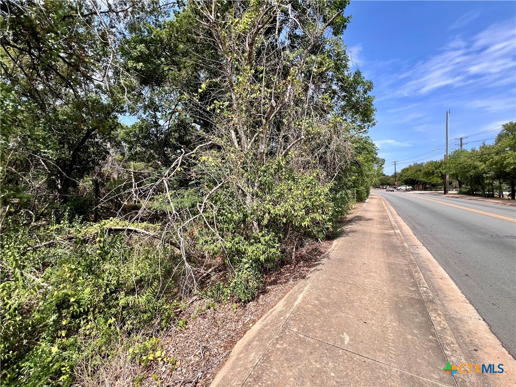 main property photo 26