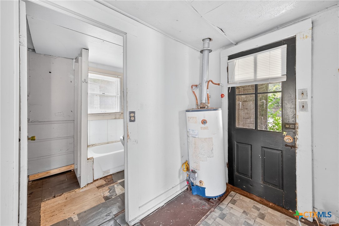 property viewer photo 19