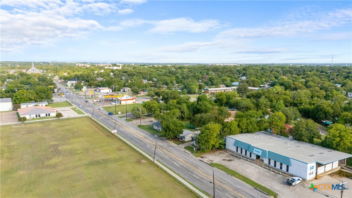 main property photo 14