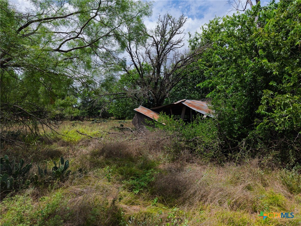 main property photo 38