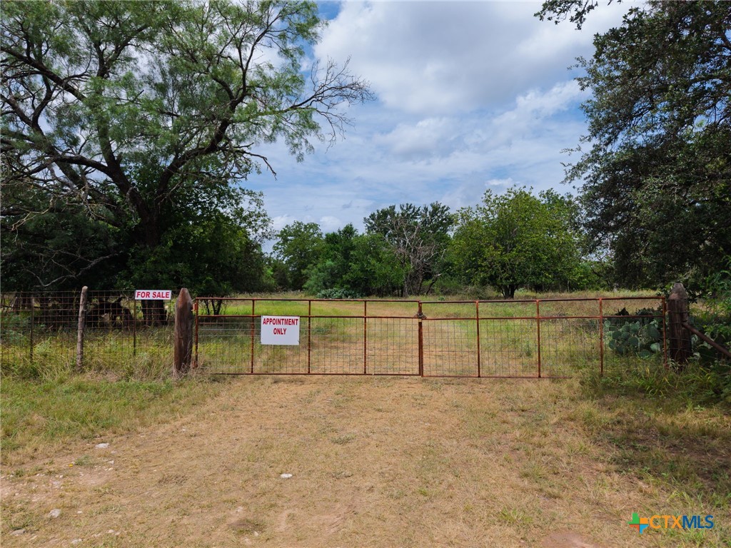 main property photo 40