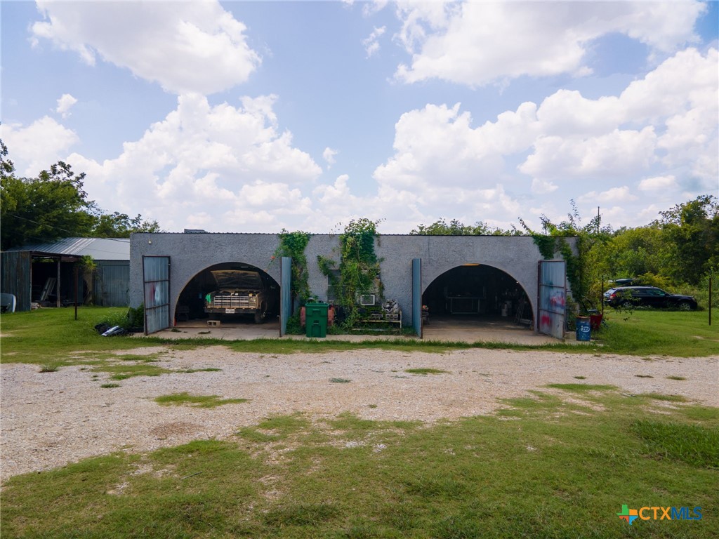 main property photo 6