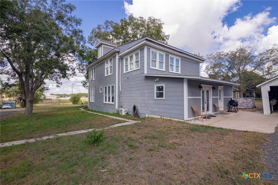 main property photo 28