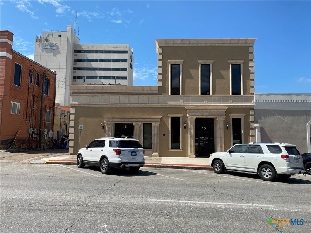 main property photo 2