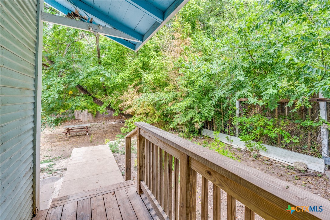 main property photo 16