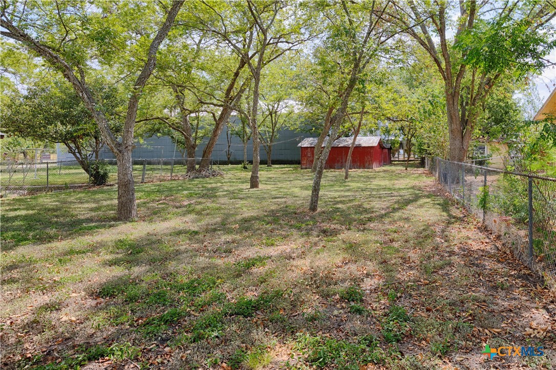 main property photo 29