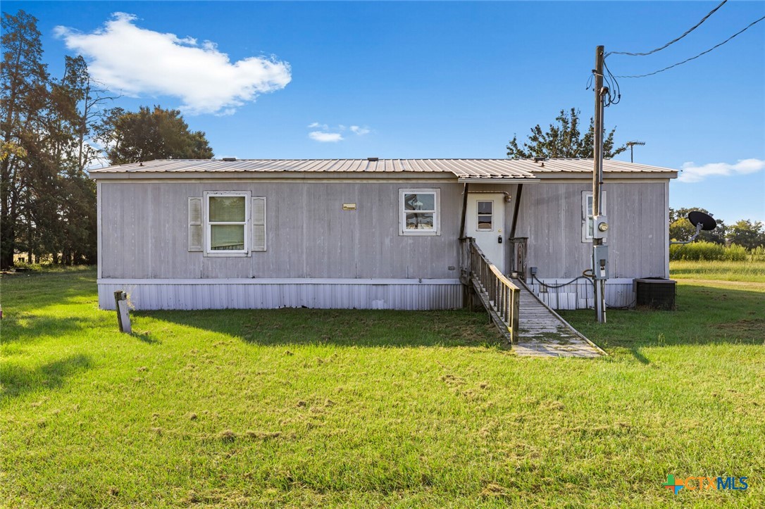 main property photo 12