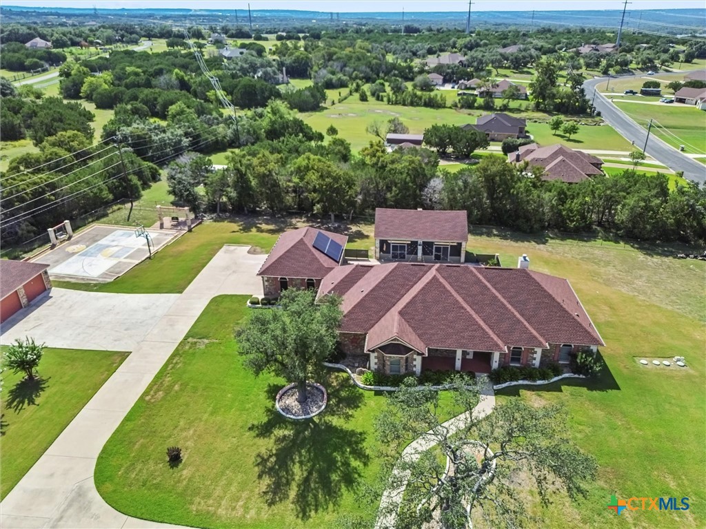 main property photo 13