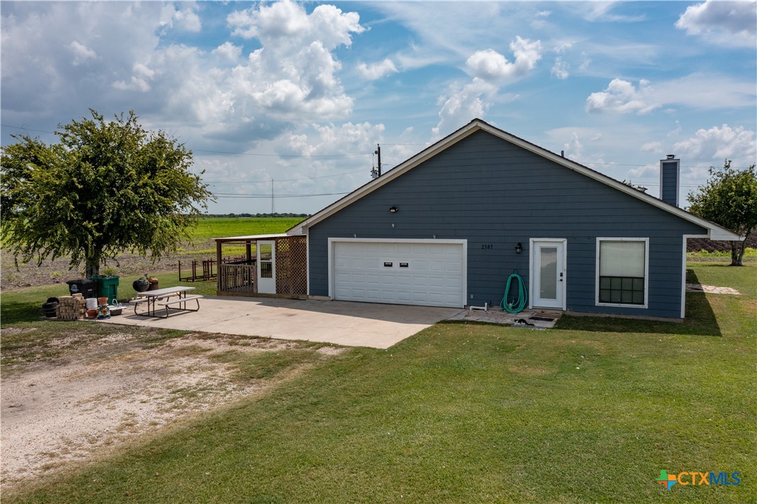 main property photo 2