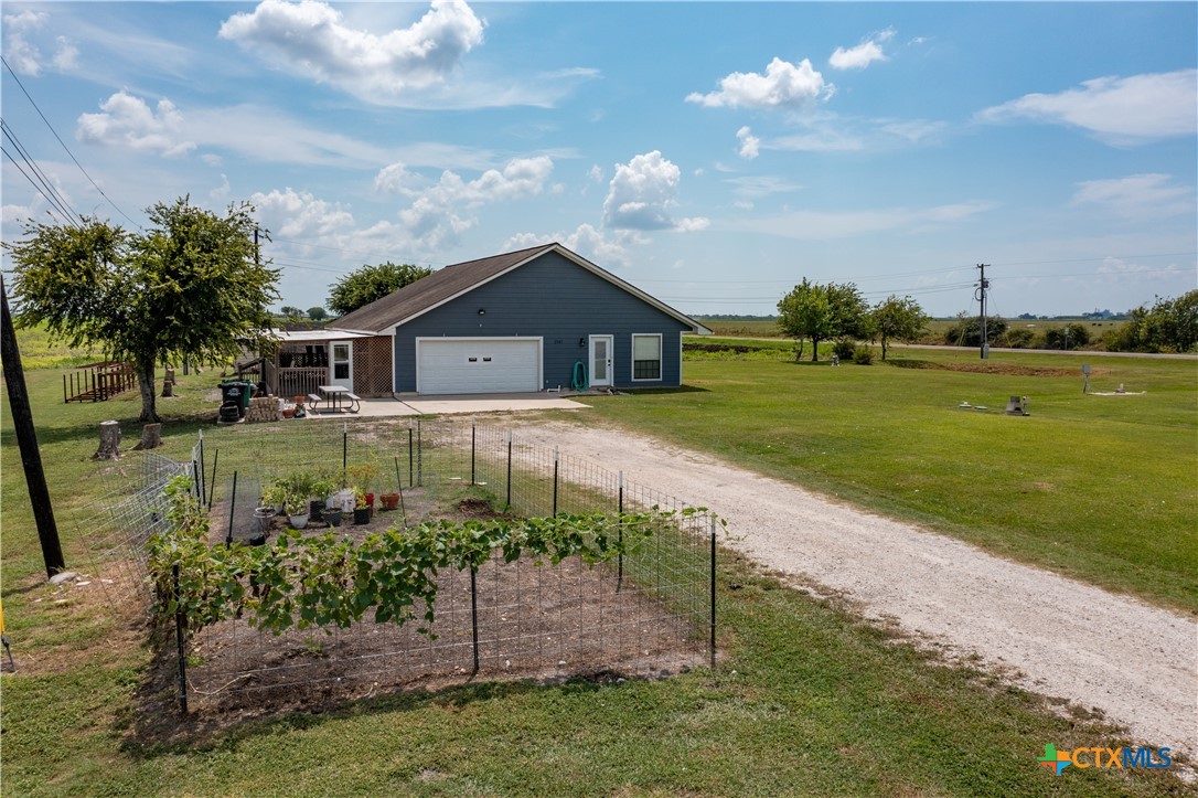 main property photo 6