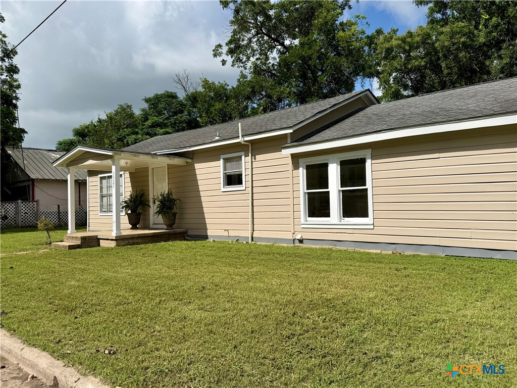 main property photo 20