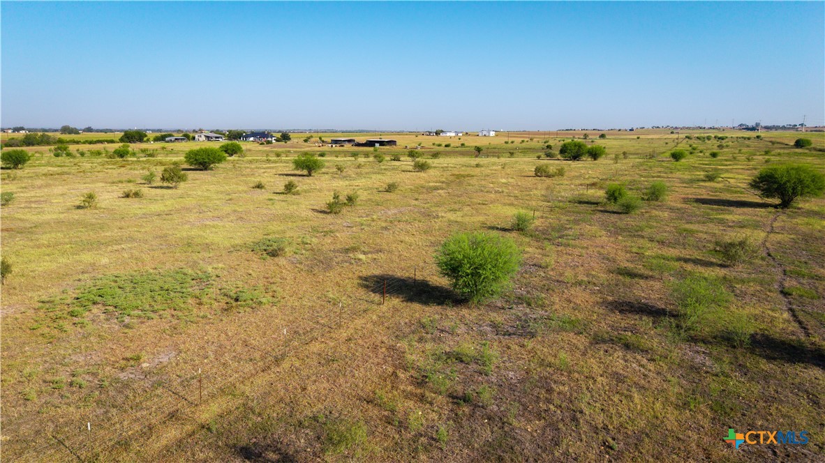 main property photo 40
