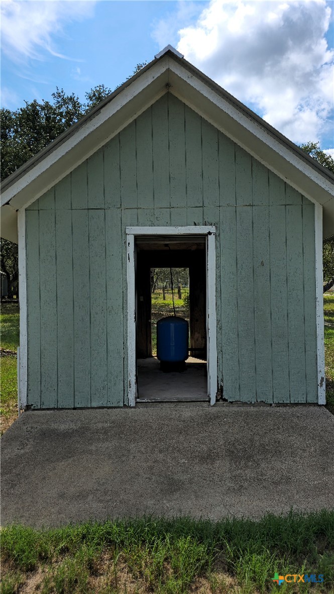 main property photo 39