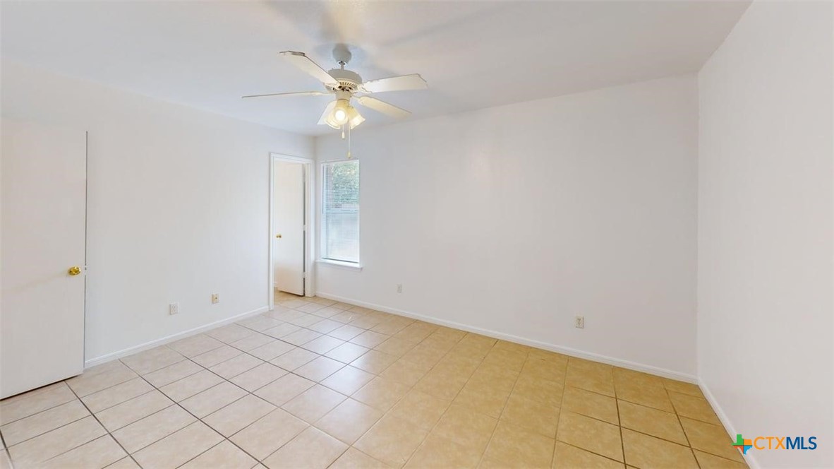 property viewer photo 14