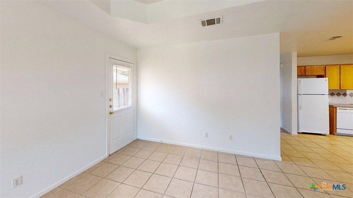 property viewer photo 4