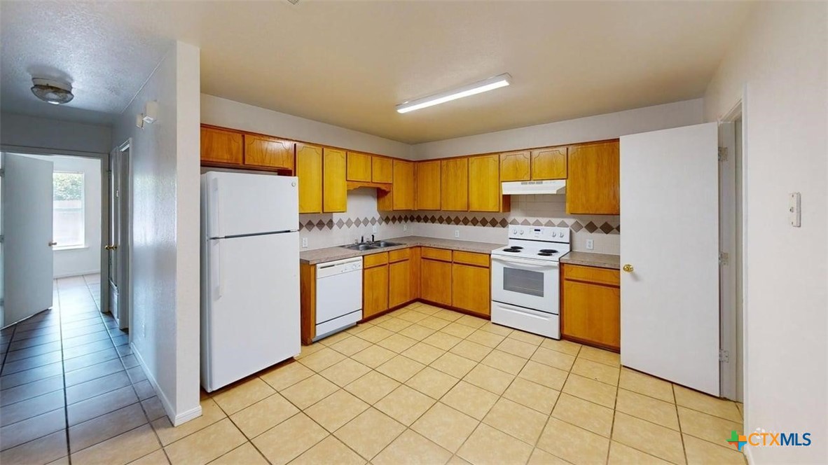 property viewer photo 6