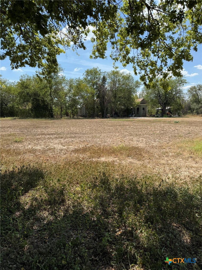 main property photo 13