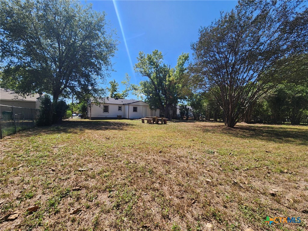 main property photo 26