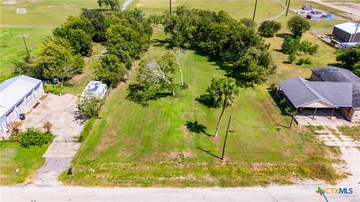 main property photo 5