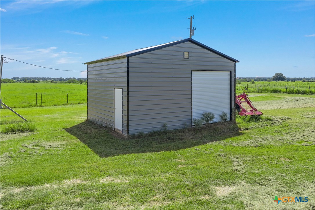 main property photo 12