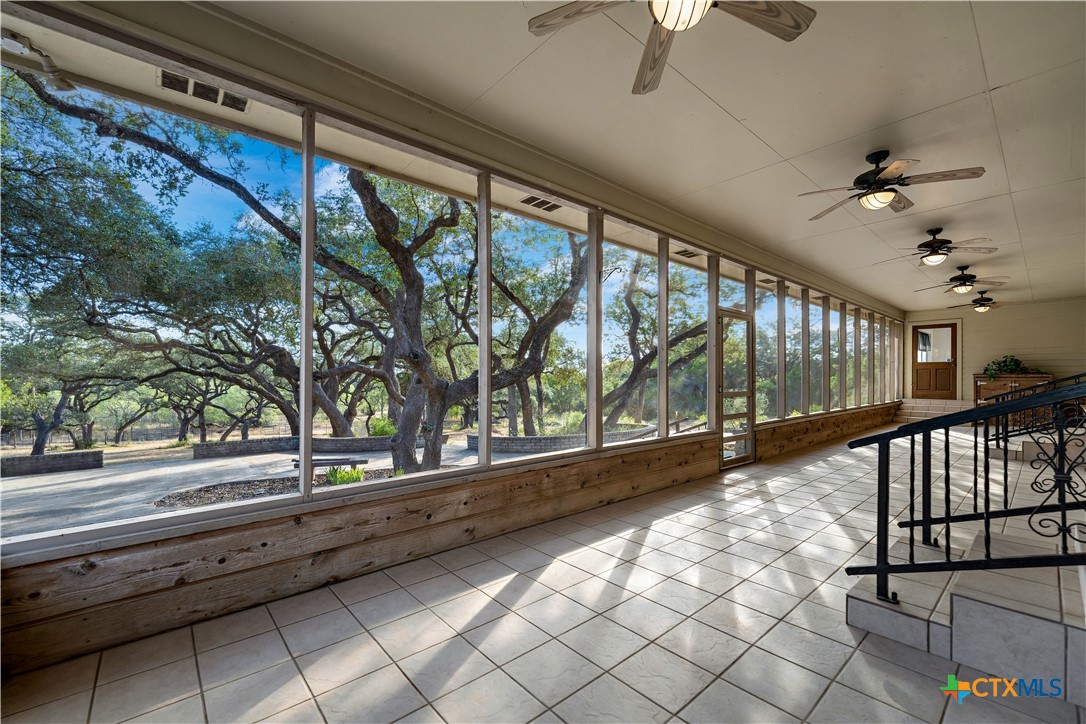 property viewer photo 20