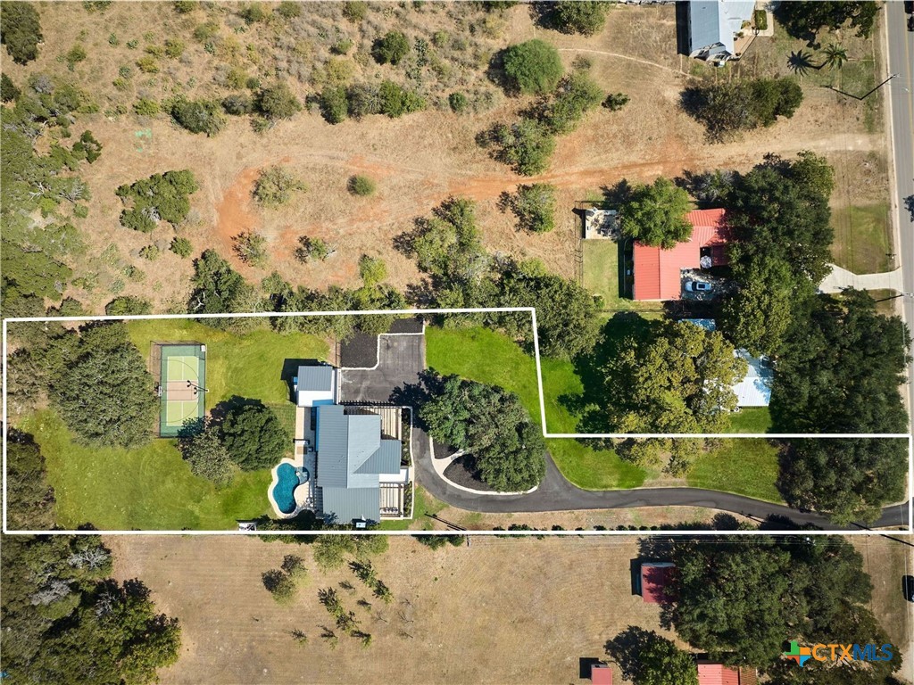 main property photo 44