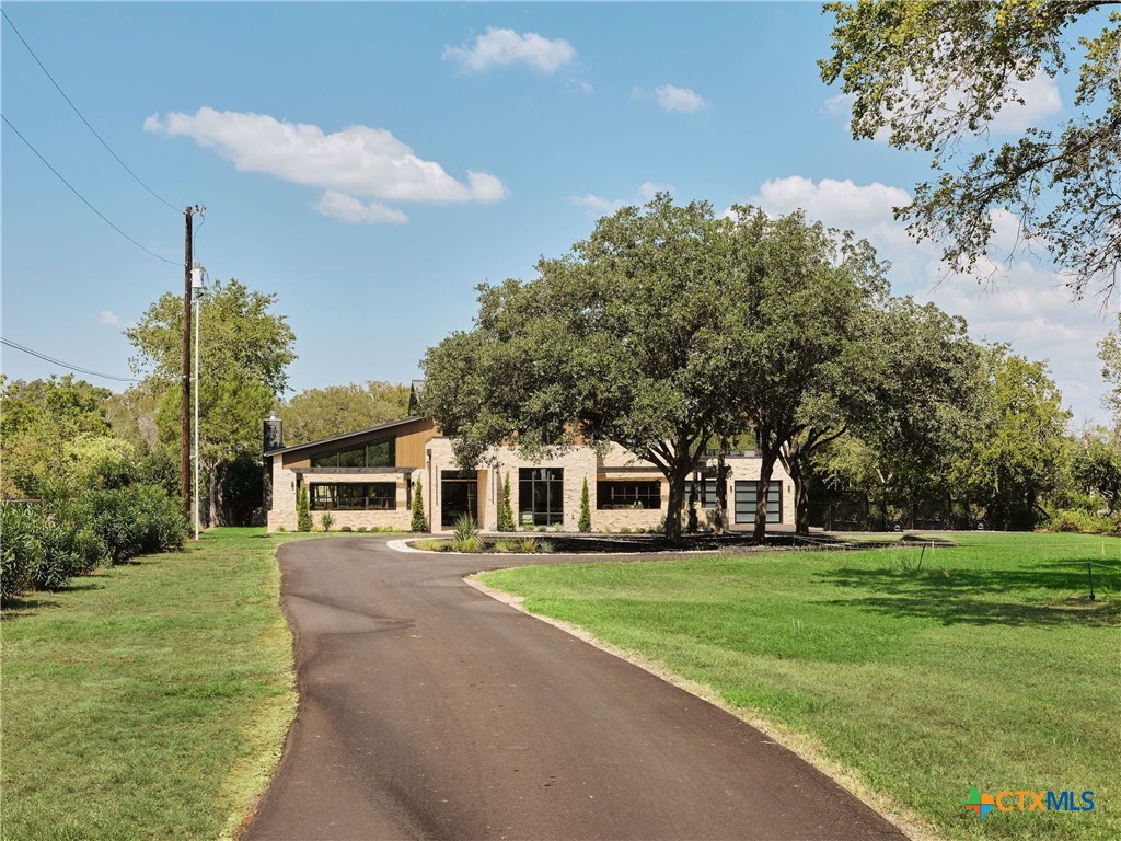 main property photo 46