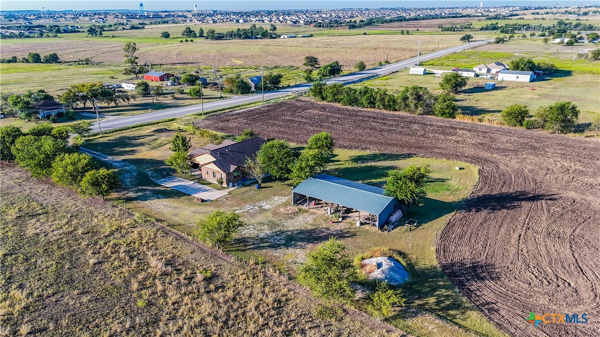 main property photo 19