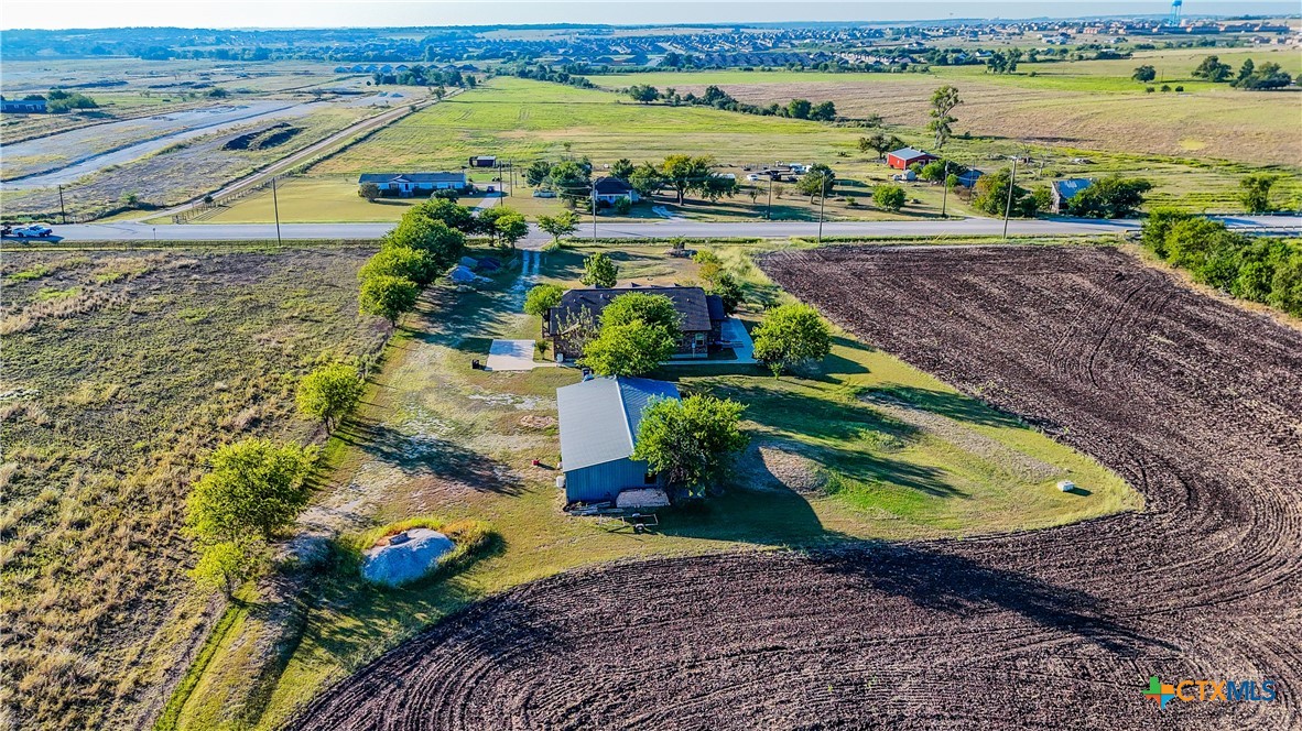 main property photo 20