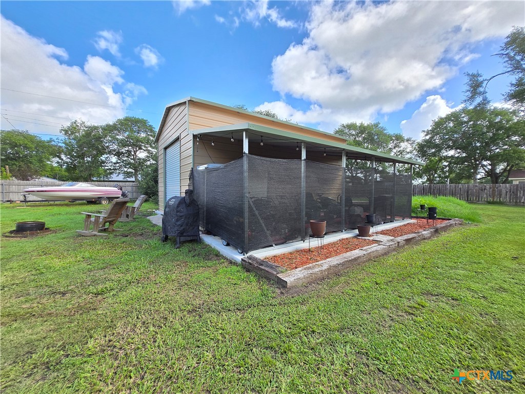 main property photo 12