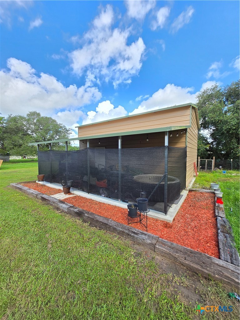 main property photo 13