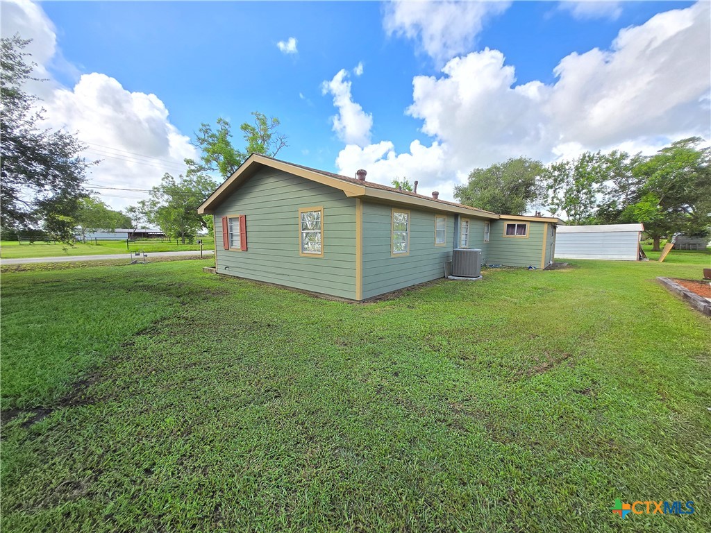 main property photo 6
