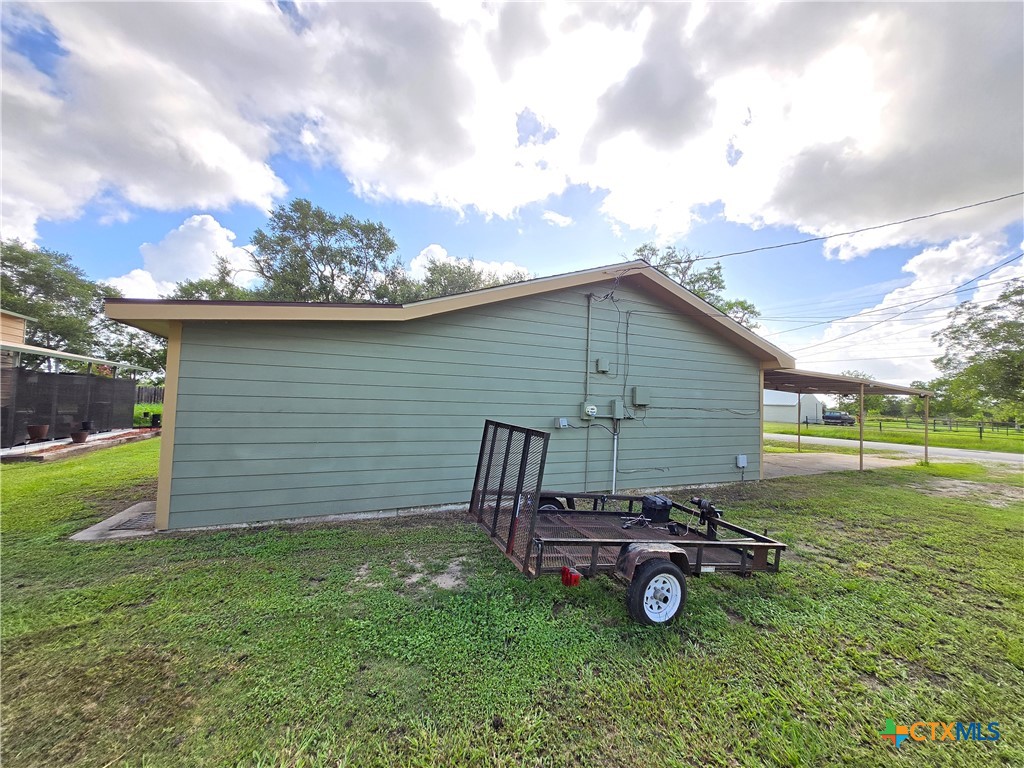 main property photo 9