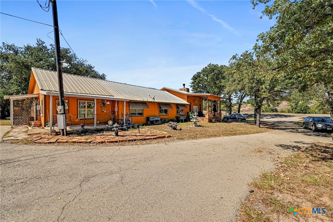 main property photo 22