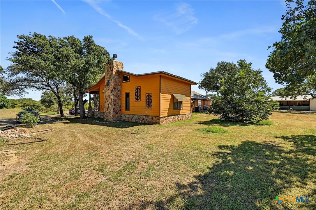 main property photo 28