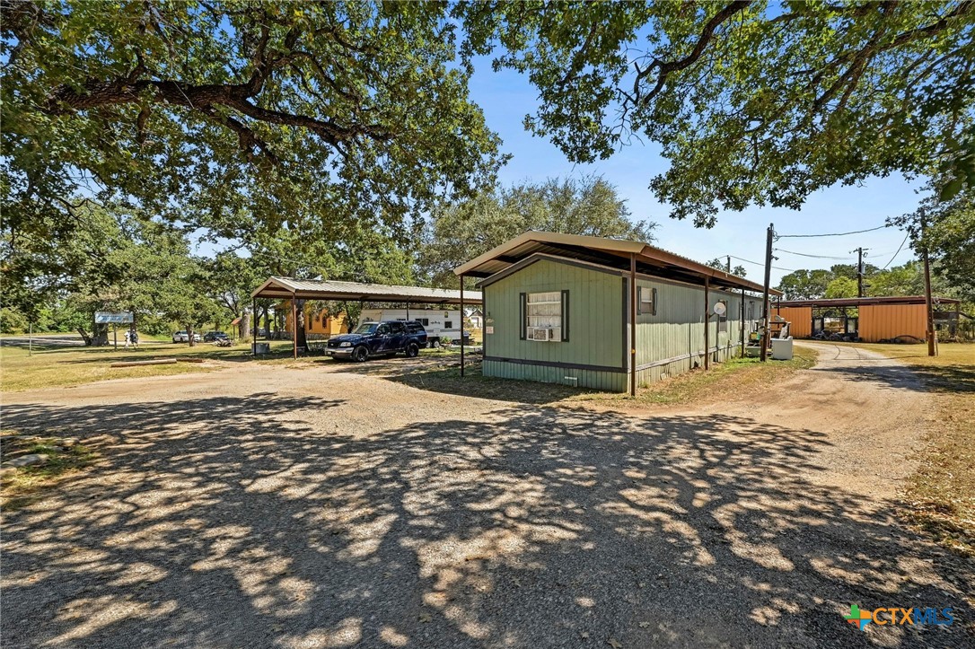 main property photo 39