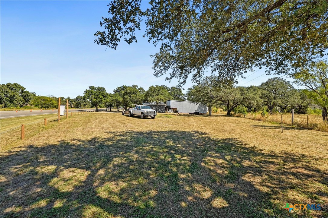 main property photo 40